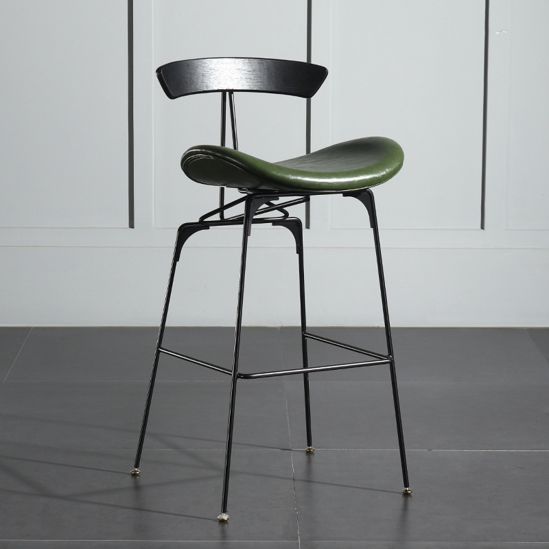 كرسي بار فاخر بتصميم عتيق أنيق - مراجعة Home Bar Stools وسعره