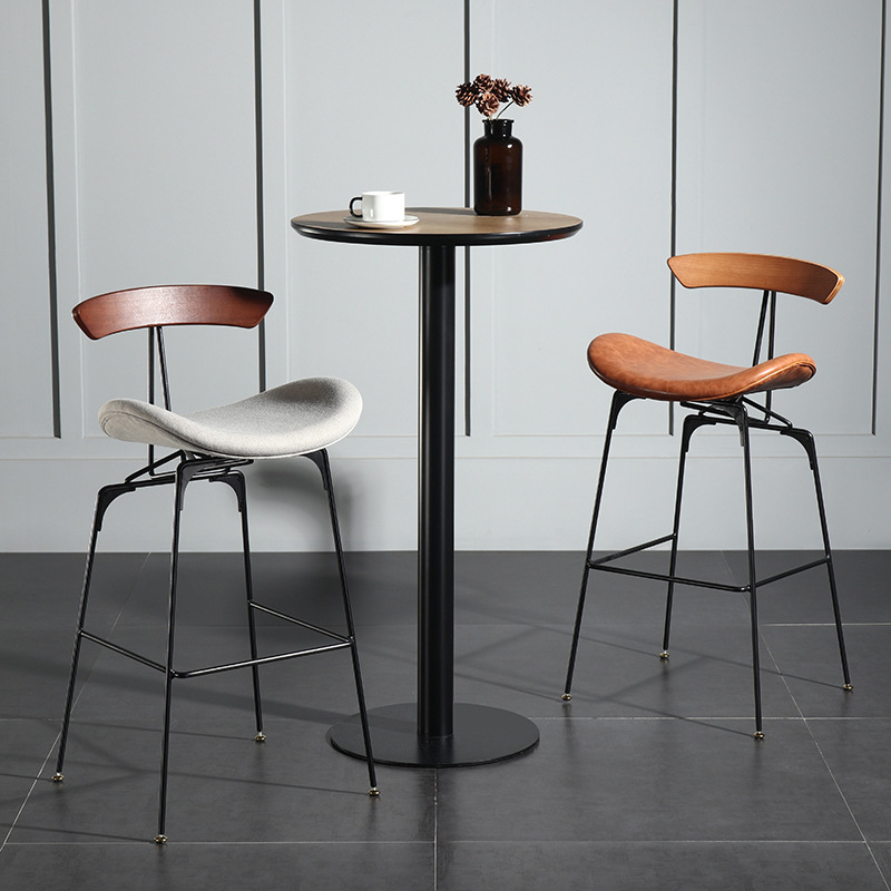 كرسي بار فاخر بتصميم عتيق أنيق - مراجعة Home Bar Stools وسعره