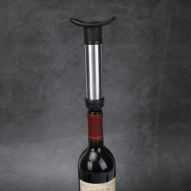 سدادة نبيذ مع مضخة نبيذ مفرغة  - مراجعة Wine Preservation Pump وسعره